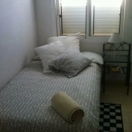 בית אירוח Fano's House - En Vivienda Particular