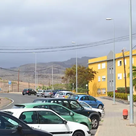 Pansiyon Fano's House - En Vivienda Particular Playa del Ingles (Gran Canaria)